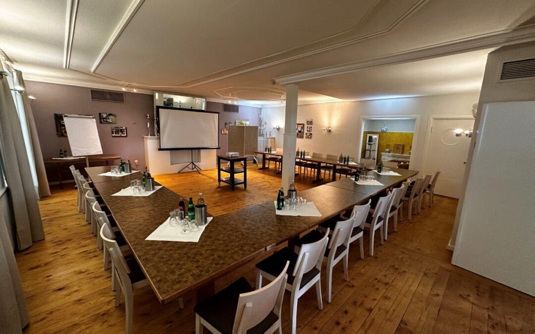 Bestuhlung in U-Form Tagung